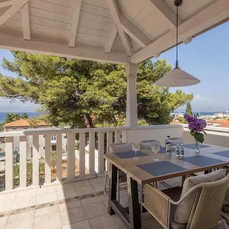 Mar Luxury Apartment Supetar Exterior photo