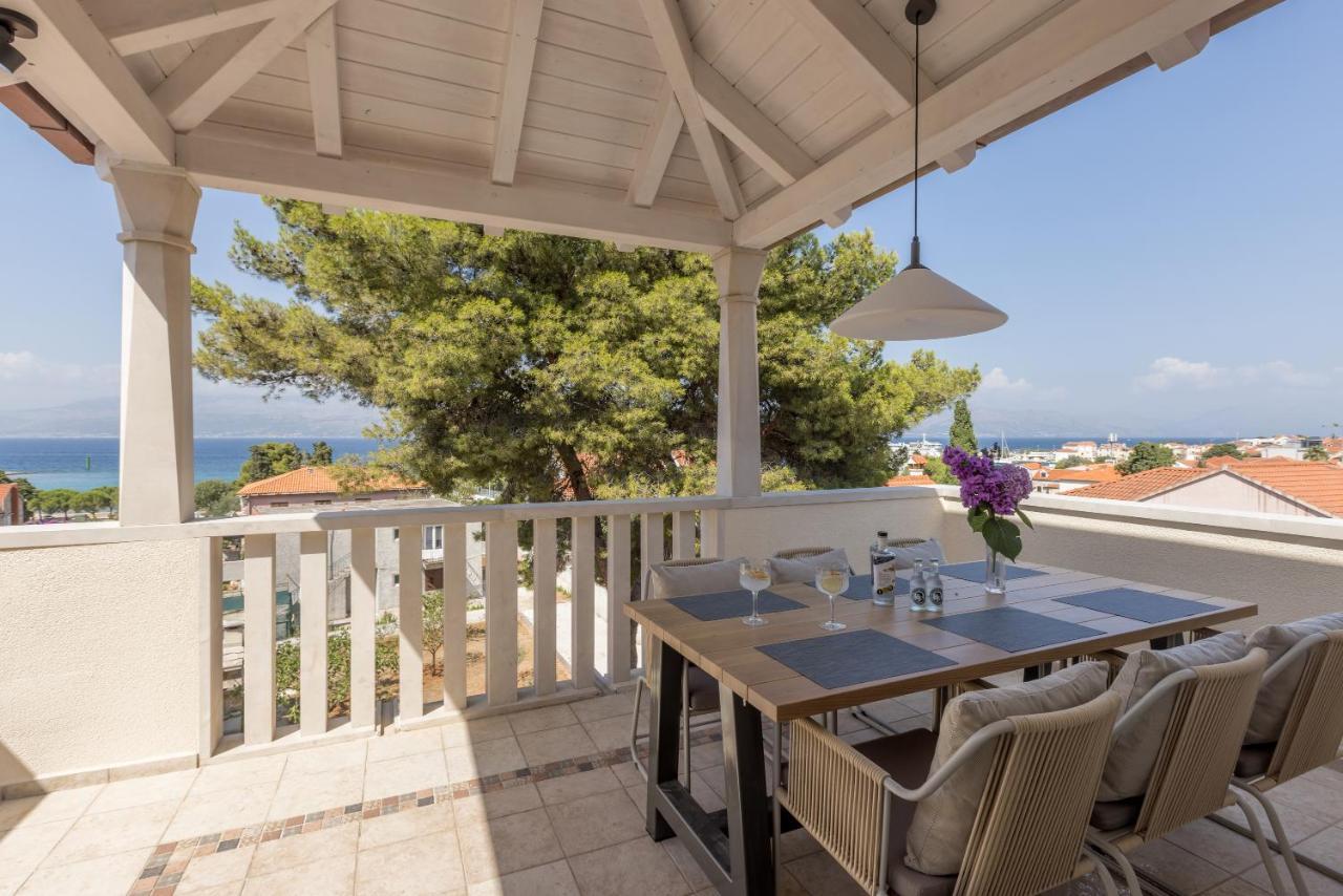 Mar Luxury Apartment Supetar
